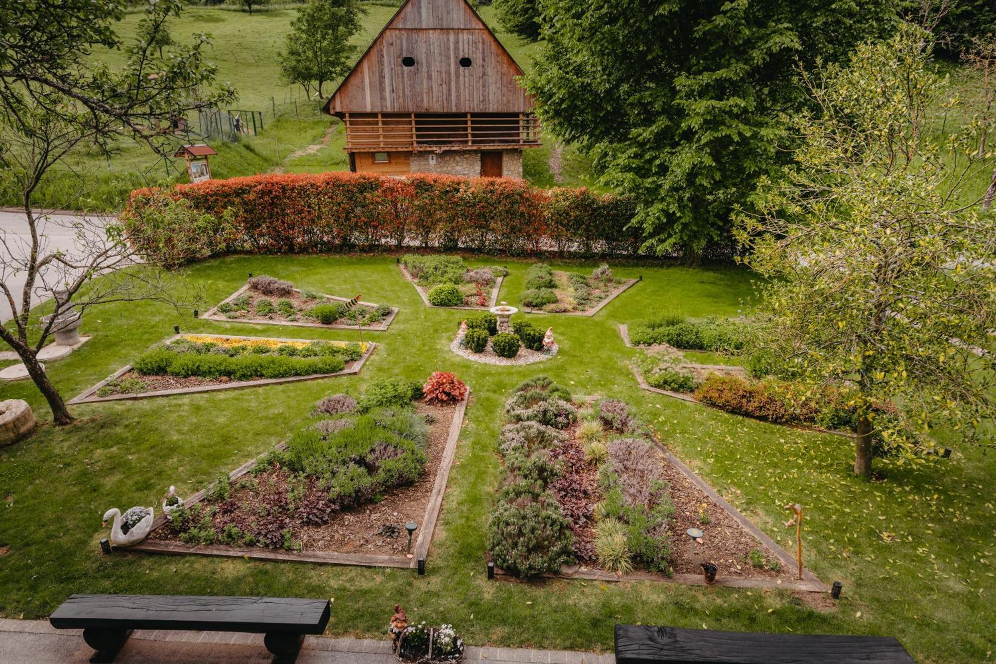シュトレ  Adventure Farm Bed & Breakfast エクステリア 写真